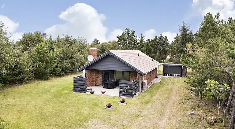 Familievenlig sommerhus ved Vesterhavet