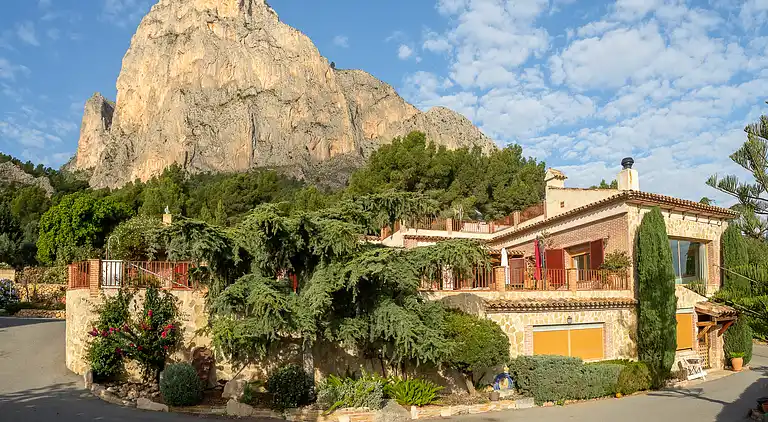 LUXURY VILLA - CASA EL FLARE