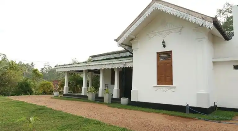 Villa in Thiranagama