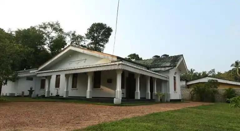 Villa in Thiranagama