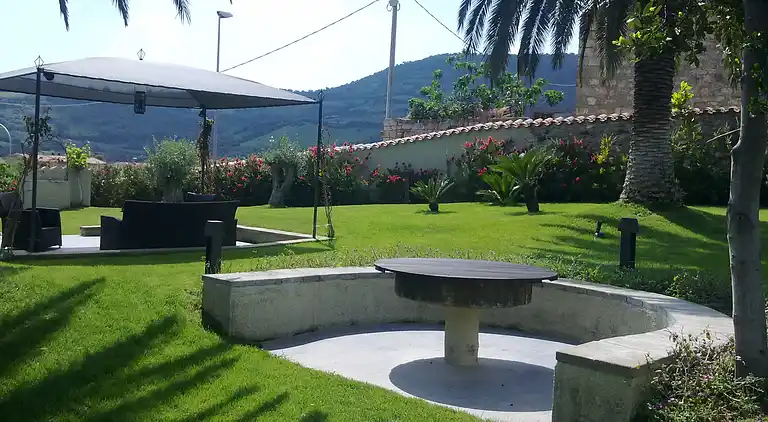 Location Sardinien Borgo Antico XIX