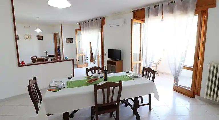 Ludovica Apartment — Platz, Komfort und adriatische Brise in