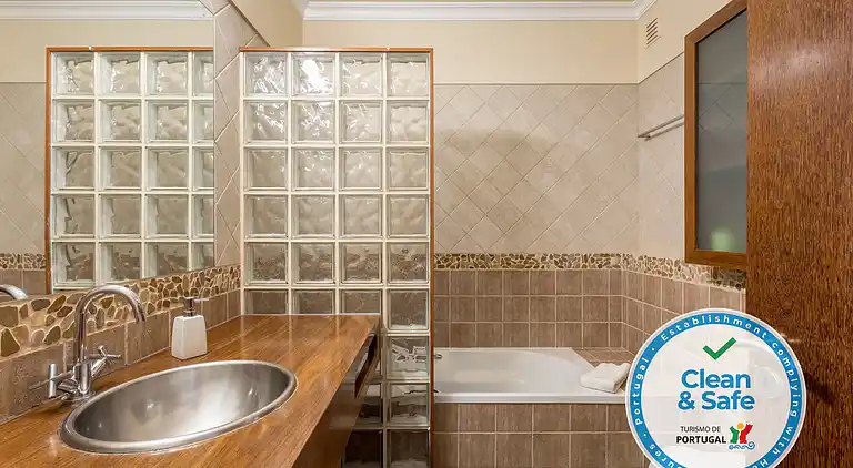 Ricardo House - Gale Beach