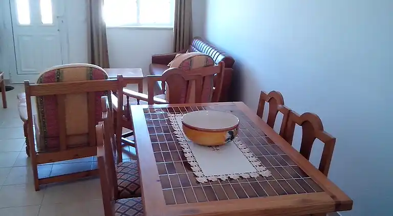 Albufeira 2-Zimmer-Wohnung 5 Minuten vom Strand Falesia und