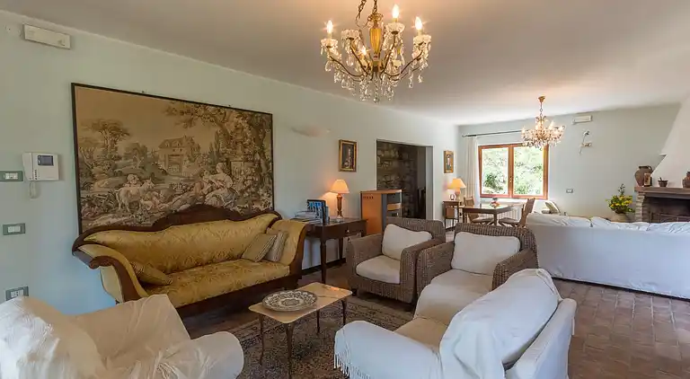 Villa i Fontecorniale di Montefelcino