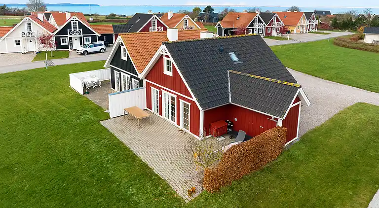 Charmerende rækkehus ved strand, skov og natur 