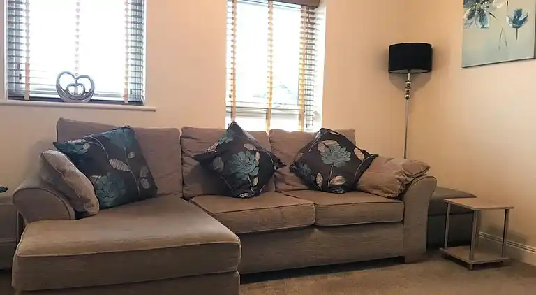 Eaton Ford Green Apartment