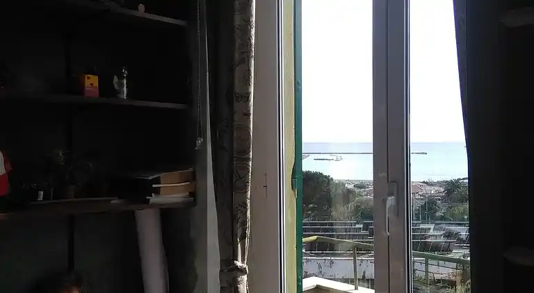 Pegli La Maison de L'artiste, Bord De Mer Et Soleil