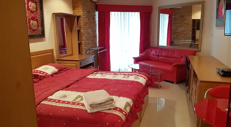 Jomtien Beach Condominium 5. Stock modernes Studio-Apartment