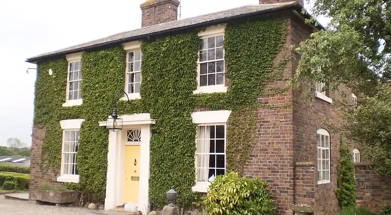 Duken Courtyard Cottage self catering holiday cottage in