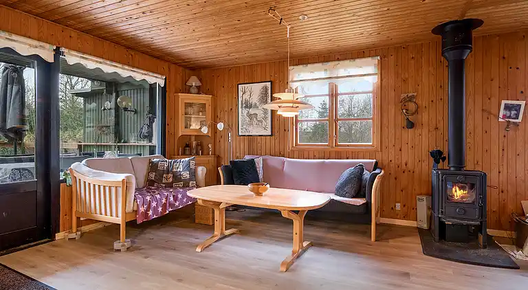 Hyggeligt sommerhus kun 600 meter fra vandet