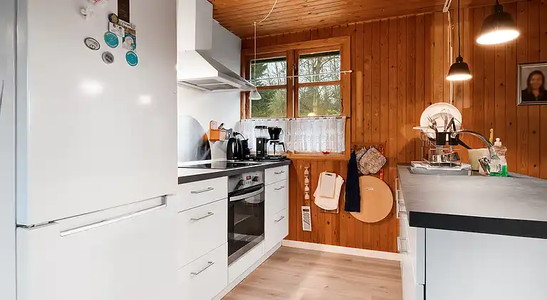 Hyggeligt sommerhus kun 600 meter fra vandet