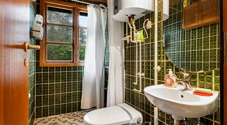 Hyggeligt sommerhus kun 600 meter fra vandet