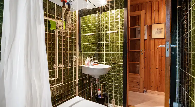 Hyggeligt sommerhus kun 600 meter fra vandet