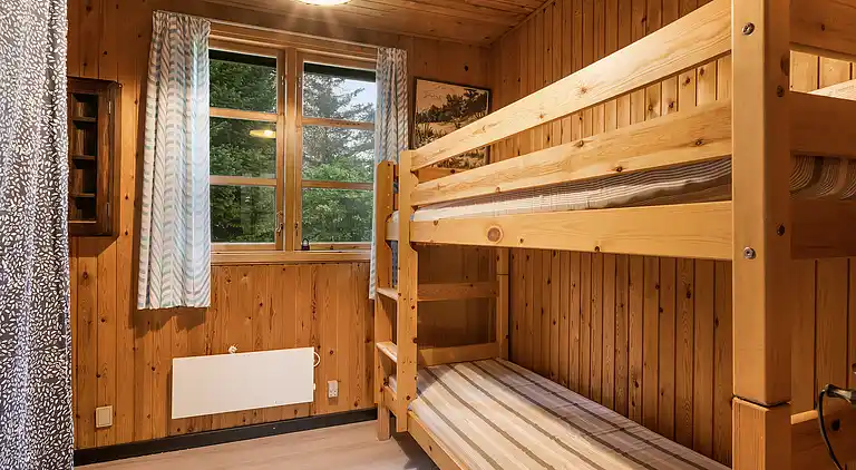 Hyggeligt sommerhus kun 600 meter fra vandet