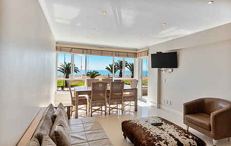 Apartment in Mouille Point
