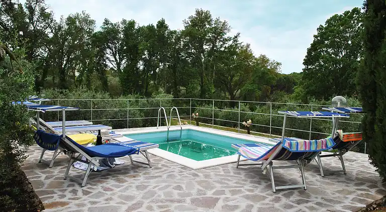 Villa Il Casolare Landhaus mit Schwimmbad auf dem Hügel von