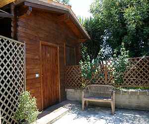 Bungalous with garden in the countryside of Rome