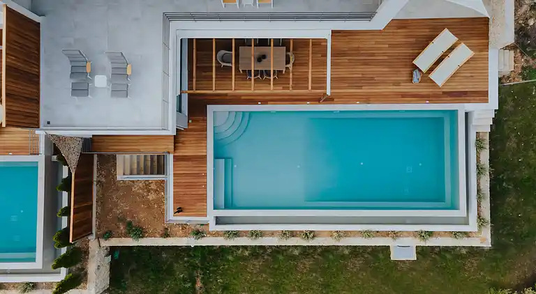 2s Villa Resort Alpha