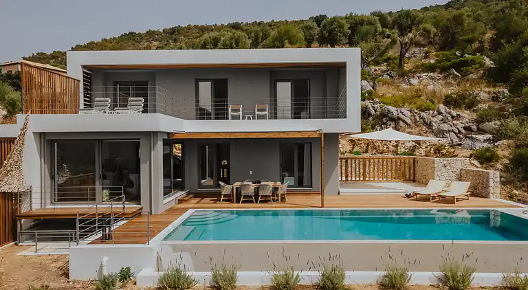 2s Villa Resort Alpha