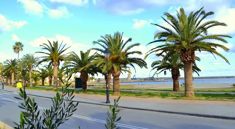 George's Poet Maisonnette