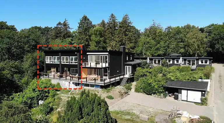 Moderne sommerhus med enestående havudsigt