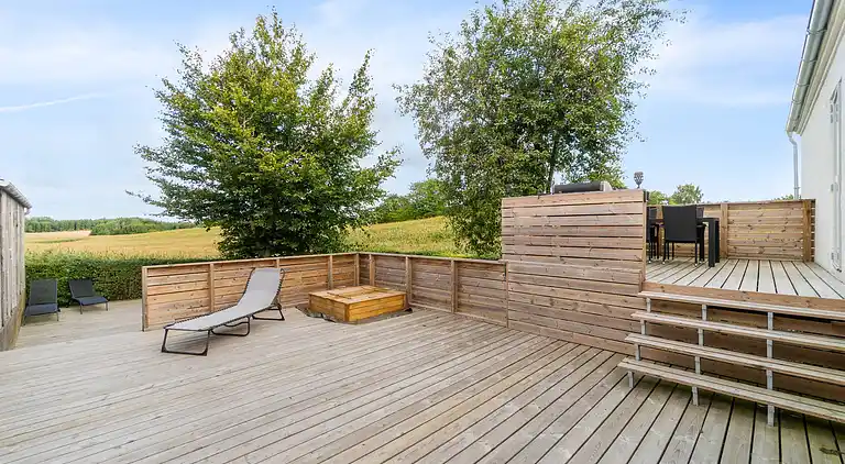 Dejligt sommerhus i idylliske omgivelser