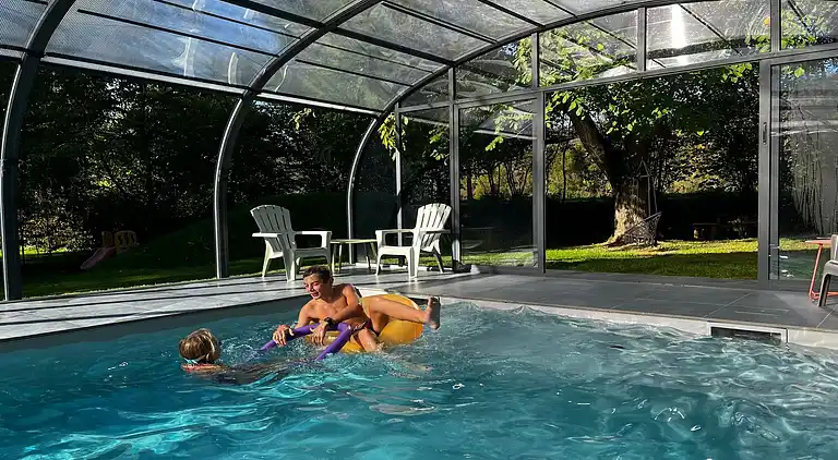 Farm house in Houyet