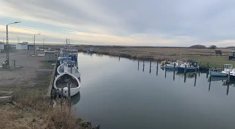 Urlaub in der ersten Reihe zum Wasser