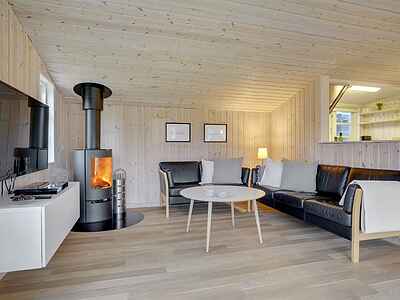 Candidusvej 7, Lyngså