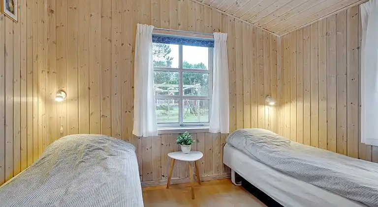 Sjarmerende hytte nær vann