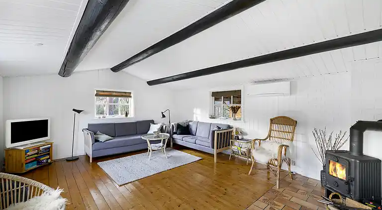 Hyggeligt sommerhus tæt på skov og strand