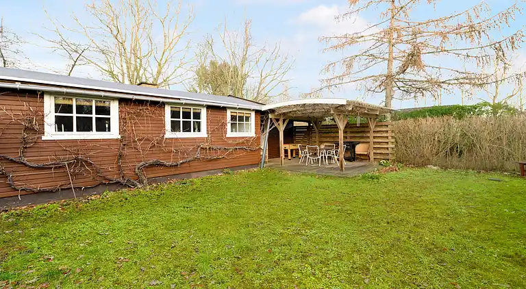 Hyggeligt sommerhus tæt på skov og strand