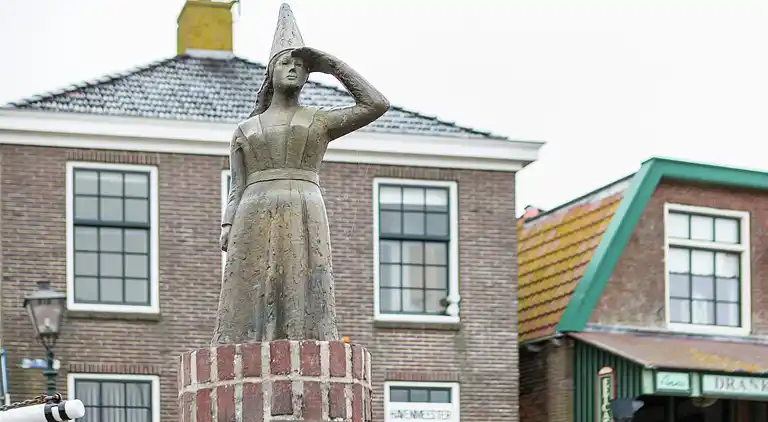 Farm house in Molkwerum