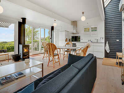 Svinget 1, Skovgårde