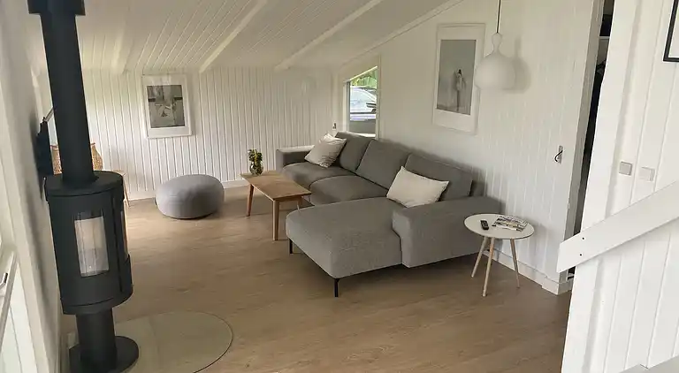 Sommerhus nær vannkanten på Bornholm
