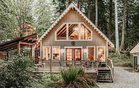 Cottage in Glacier