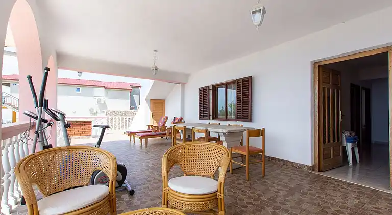 Appartement in Tribanj