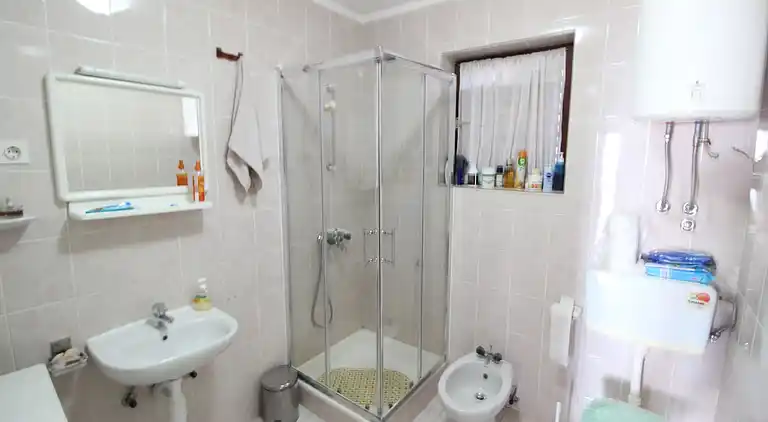 Appartement in Tribanj