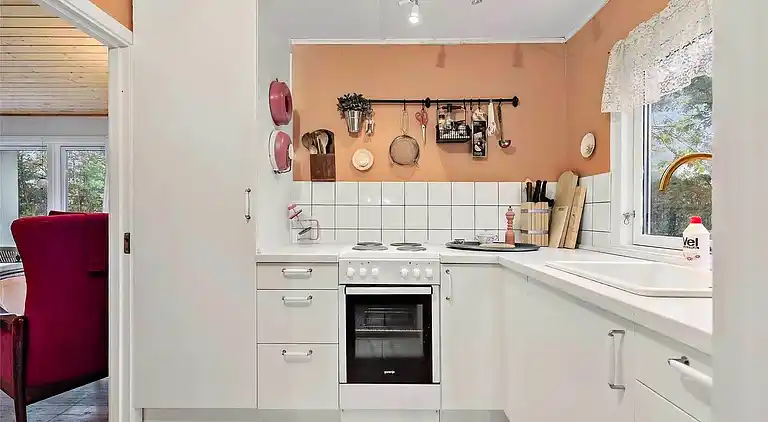 Gemütliches Ferienhaus an einem schönen Strand