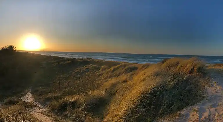 Gemütliches Ferienhaus an einem schönen Strand