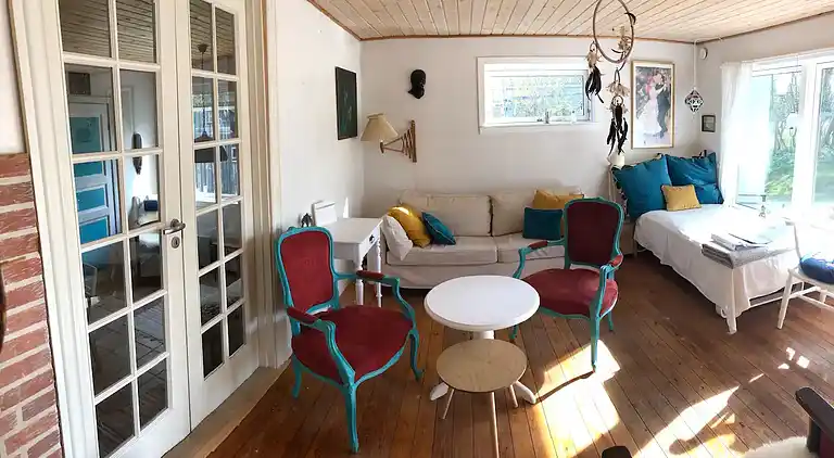 Gemütliches Ferienhaus an einem schönen Strand