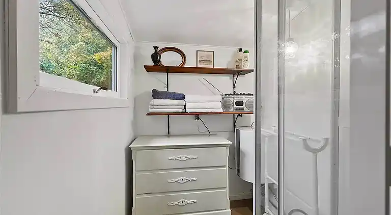 Gemütliches Ferienhaus an einem schönen Strand