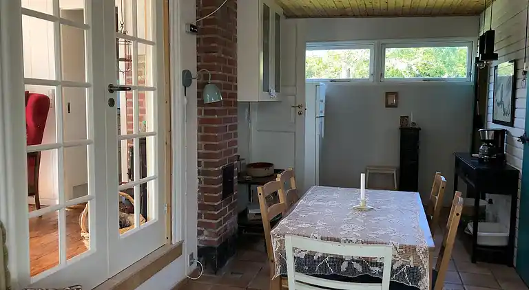 Gemütliches Ferienhaus an einem schönen Strand