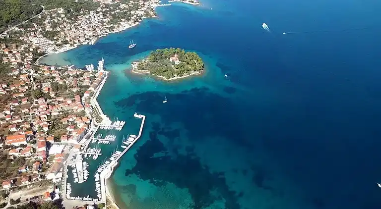 New House for exclusive use, few steps from the sea 