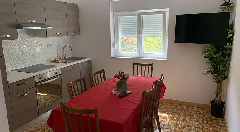 New House for exclusive use, few steps from the sea 