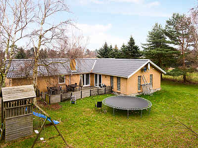 Kærhøgevej 52, Kærhøgevej 52