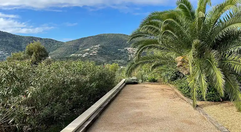 Villa i Cavalaire-sur-Mer