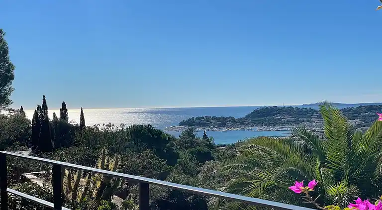 Villa i Cavalaire-sur-Mer