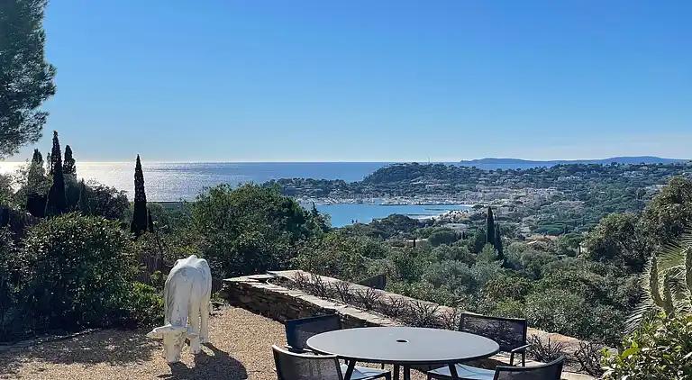 Villa i Cavalaire-sur-Mer